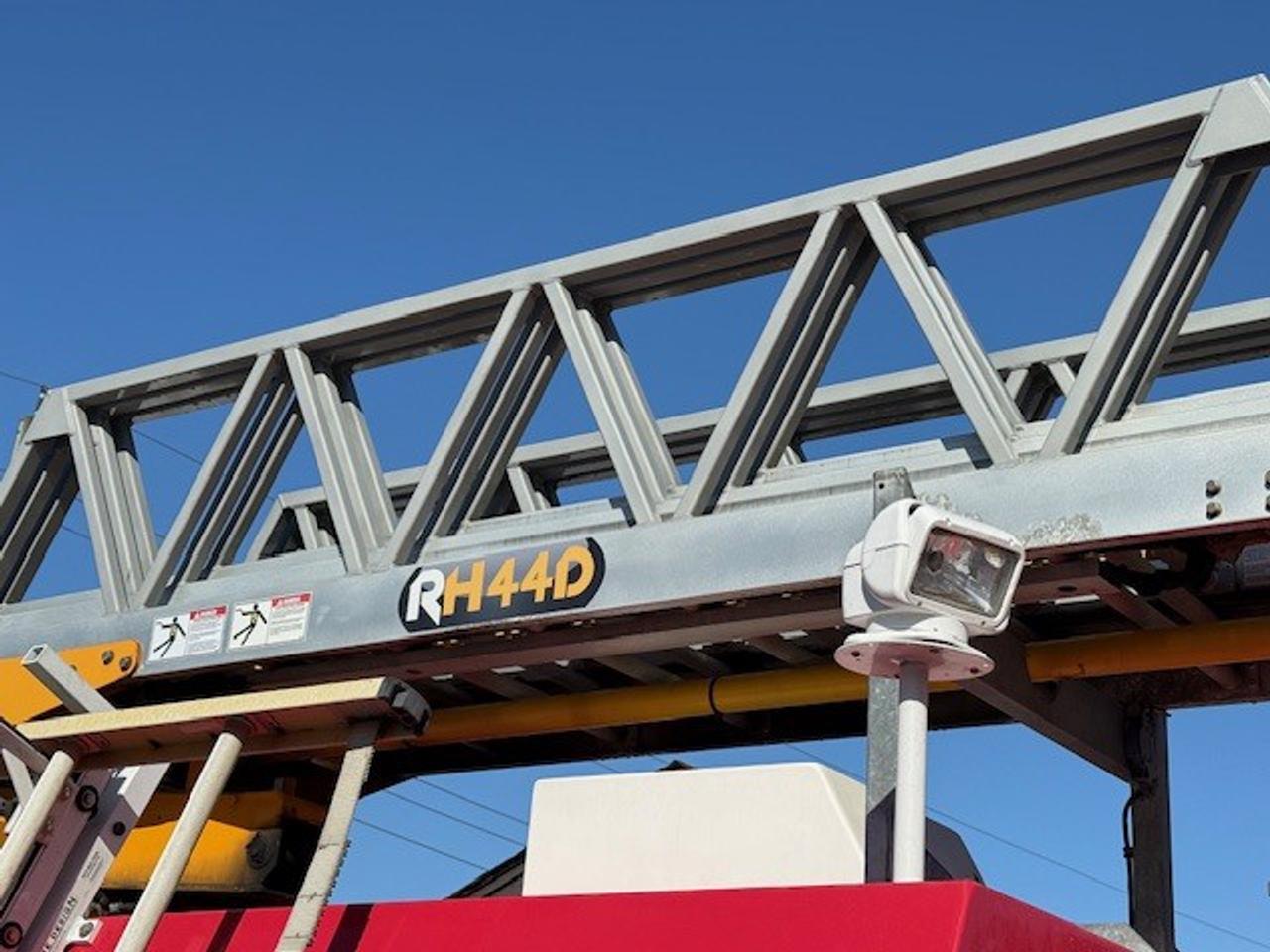 2017 Ford E-450 E-450 RH44D Boom Truck Photo