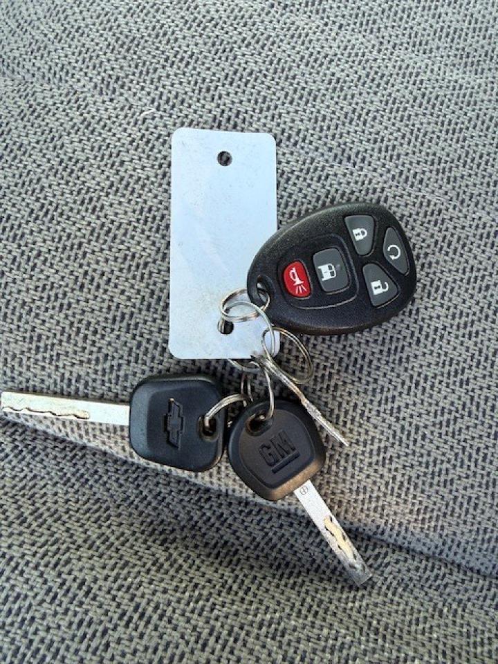 2023 Chevrolet Express 16,000 Kms from new. 5.99% rates.  NO WINDOWS!! Photo