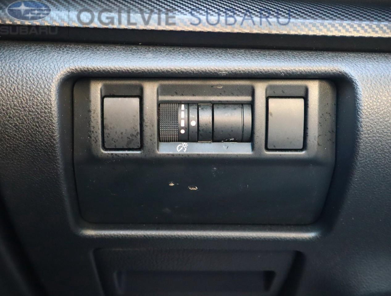 2024 Subaru Crosstrek Convenience 4dr All-Wheel Drive Photo