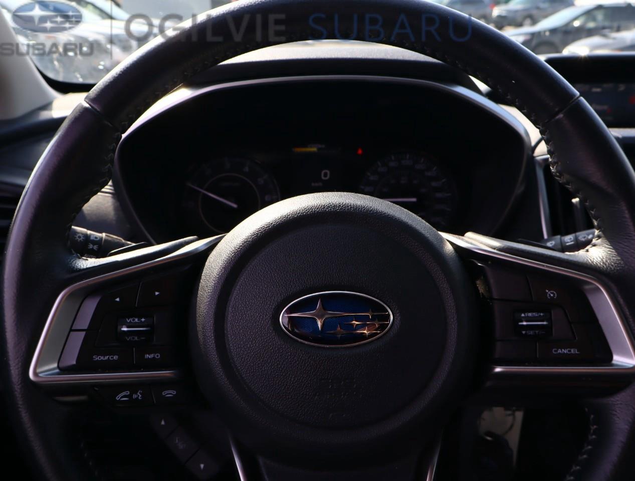 2017 Subaru Impreza Touring (CVT) 4dr Hatchback Photo