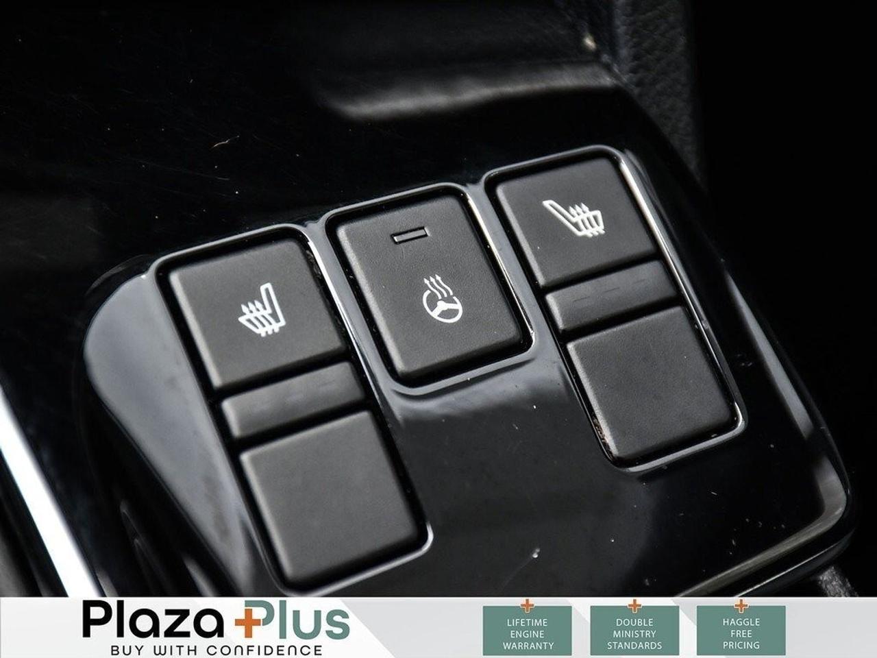 2023 Kia Sportage X-Line 1 Owner   All Wheel Drive   Certified   / Photo