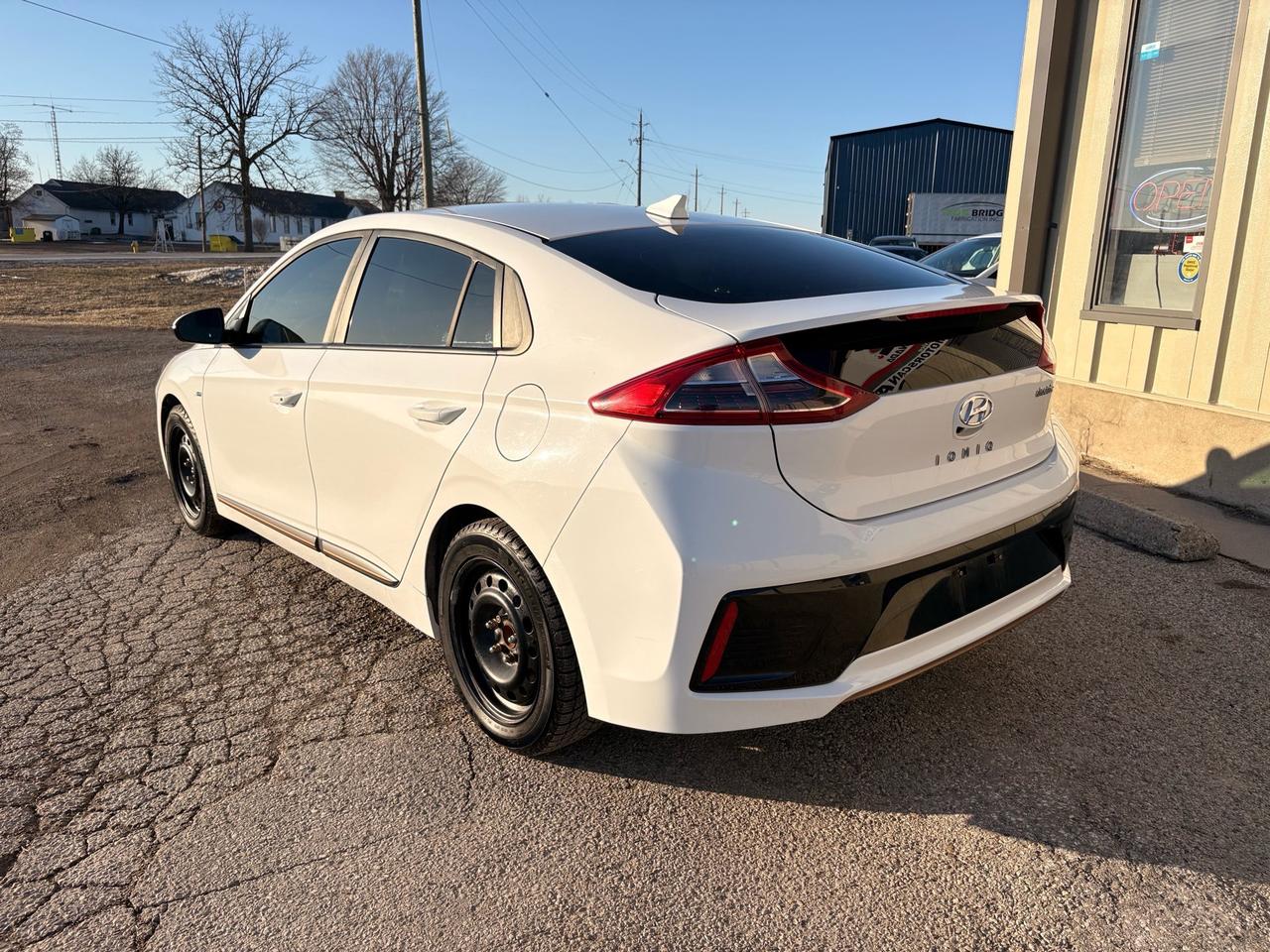 2017 Hyundai Ioniq Electric 5dr HB Limited, Low Mileage Photo