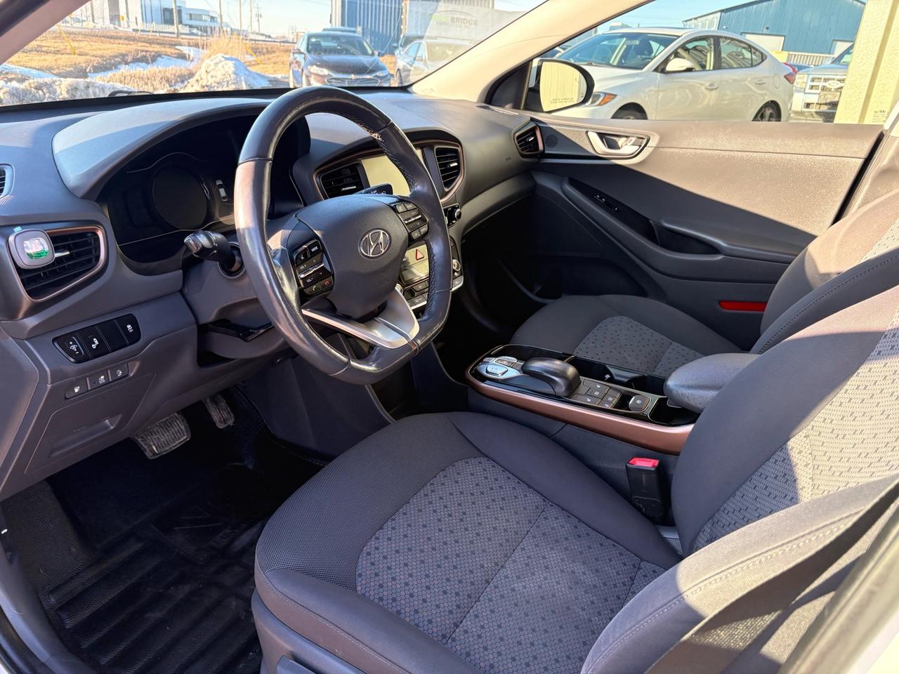 2017 Hyundai Ioniq Electric 5dr HB Limited, Low Mileage Photo