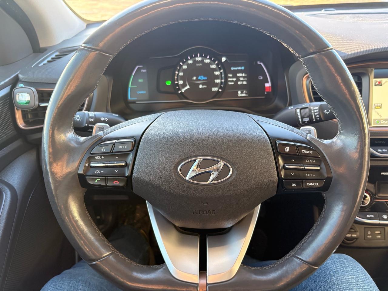 2017 Hyundai Ioniq Electric 5dr HB Limited, Low Mileage Photo