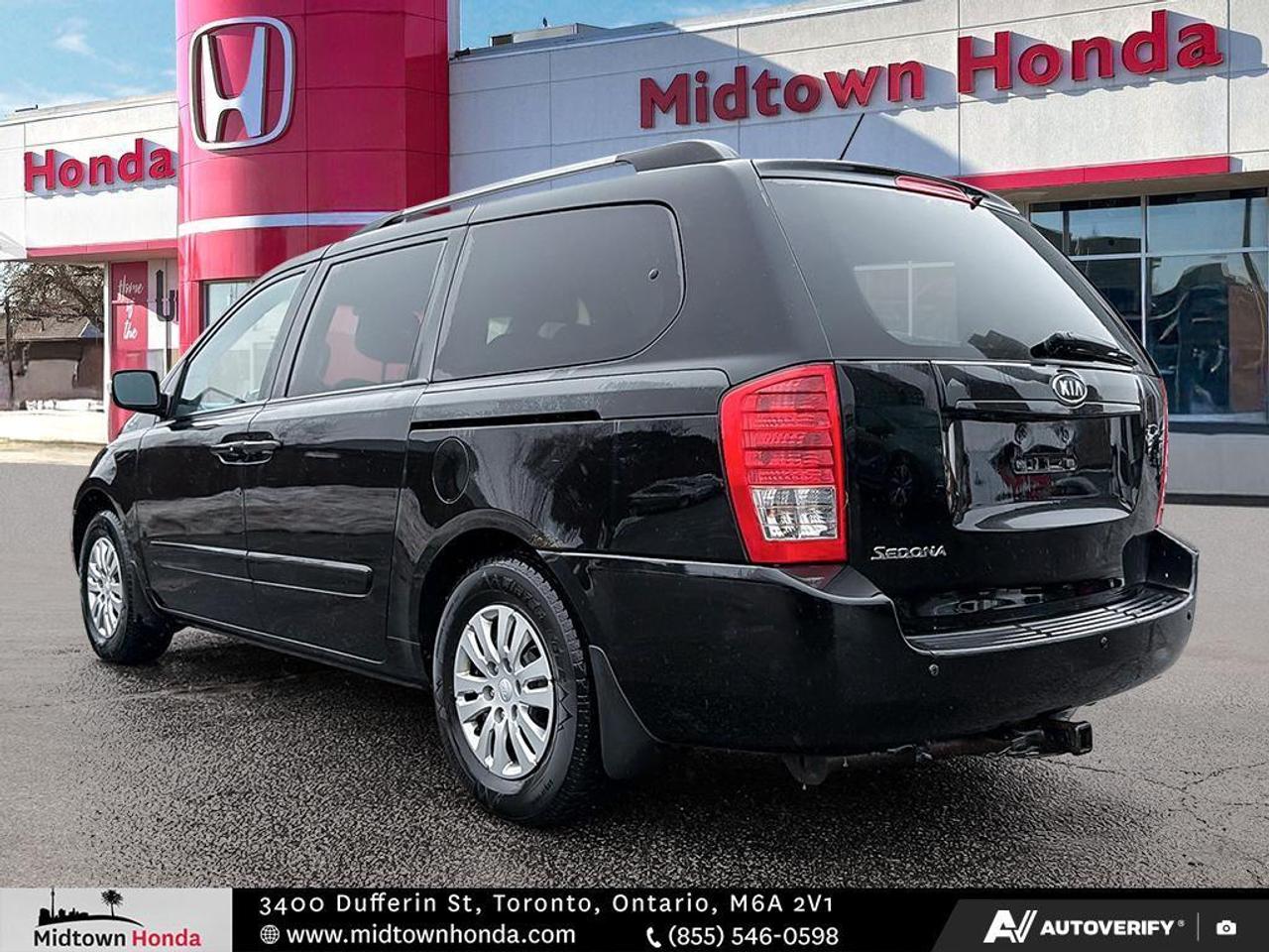 2011 Kia Sedona AS IS Photo