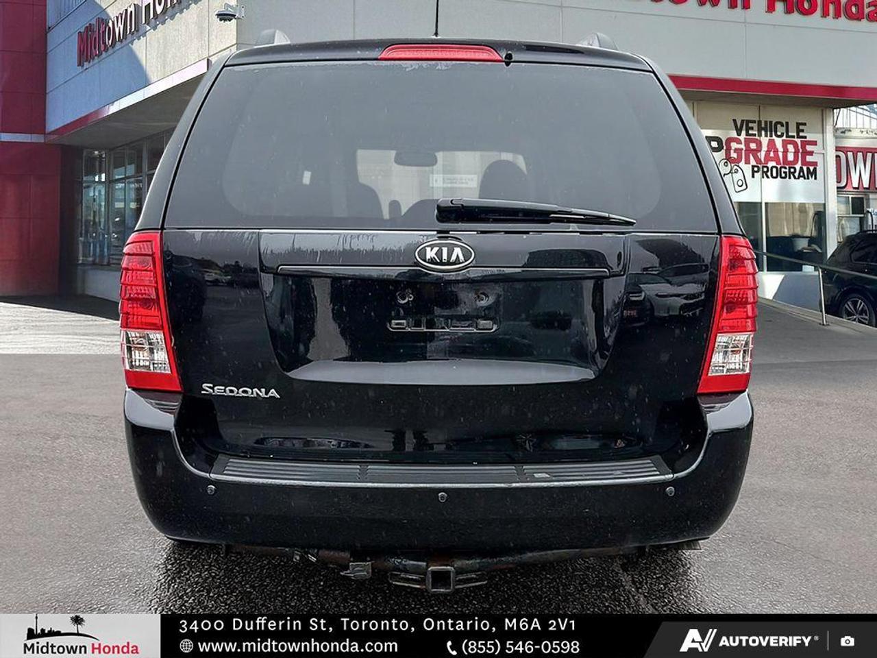 2011 Kia Sedona AS IS Photo