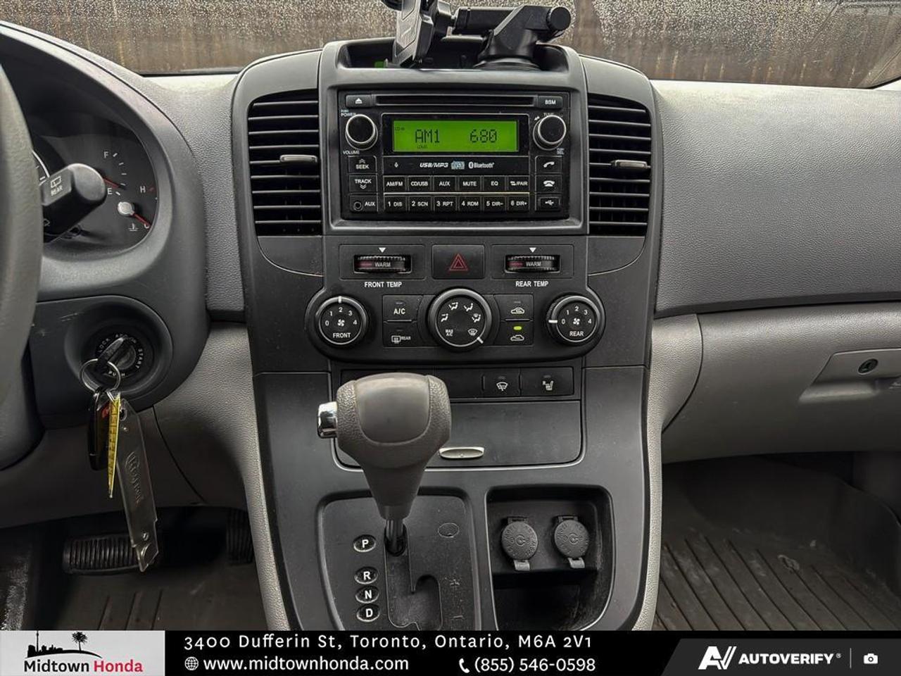 2011 Kia Sedona AS IS Photo