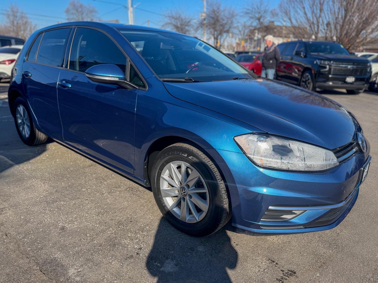 2019 Volkswagen Golf Comfortline   HATCHBACK   LOW KM   CAMERA   1.4L Photo