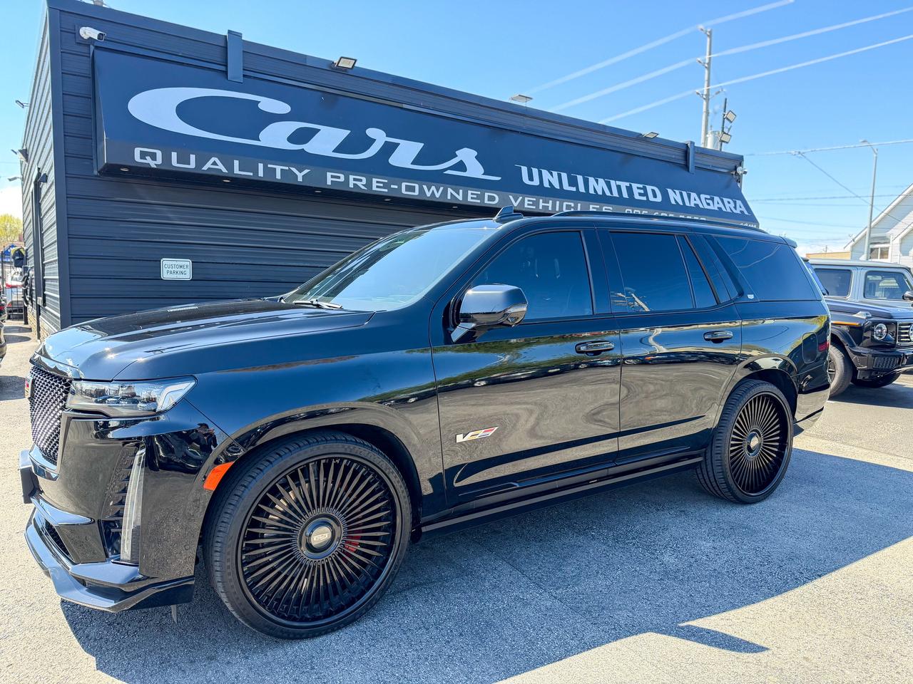 2023 Cadillac Escalade AWD 4dr V-Series Photo0