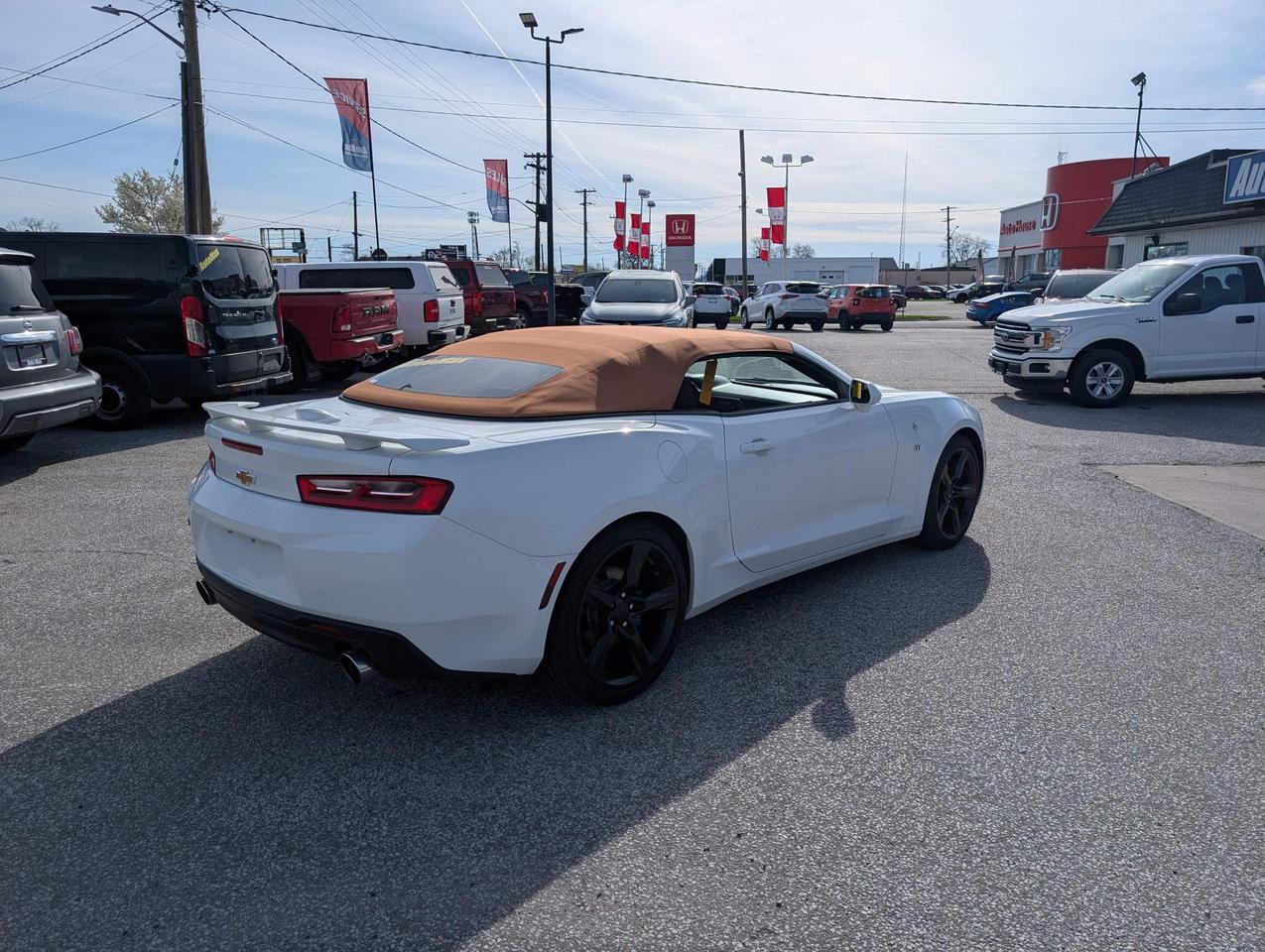 2018 Chevrolet Camaro 1LT 2dr Convertible Photo