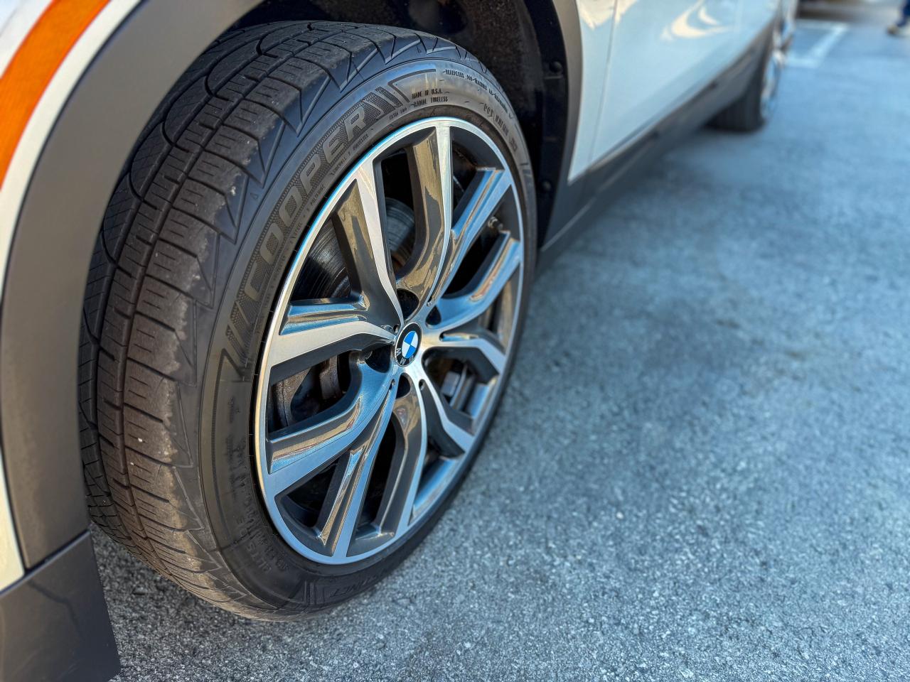 2018 BMW X2 xDrive28i/LOW KM/NAVI/HUD/ROOF/CAMERA/FULL SERVICE Photo