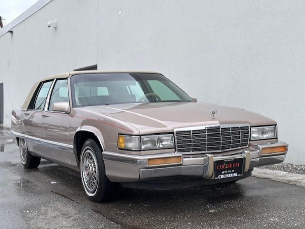 1991 Cadillac Fleetwood V8 **VINYL TOP-SENIOR DRIVEN-NO ACCIDENTS** Photo