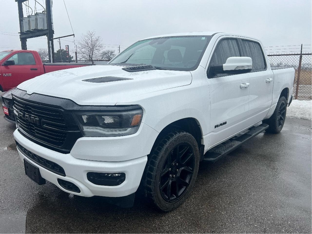 2021 RAM 1500 Sport Crew 4x4 V8 *SUN *NAVI *TOW *STEPS *1 OWNER Photo