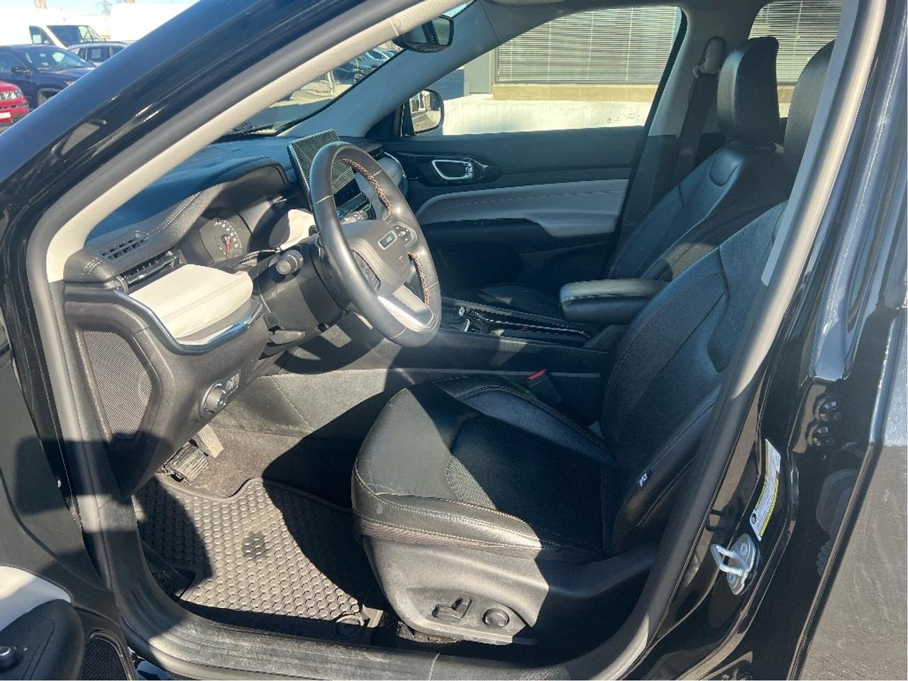 2022 Jeep Compass Limited 4x4 *SUN *LTHR *PWR SEAT *PREMIUM AUDIO Photo