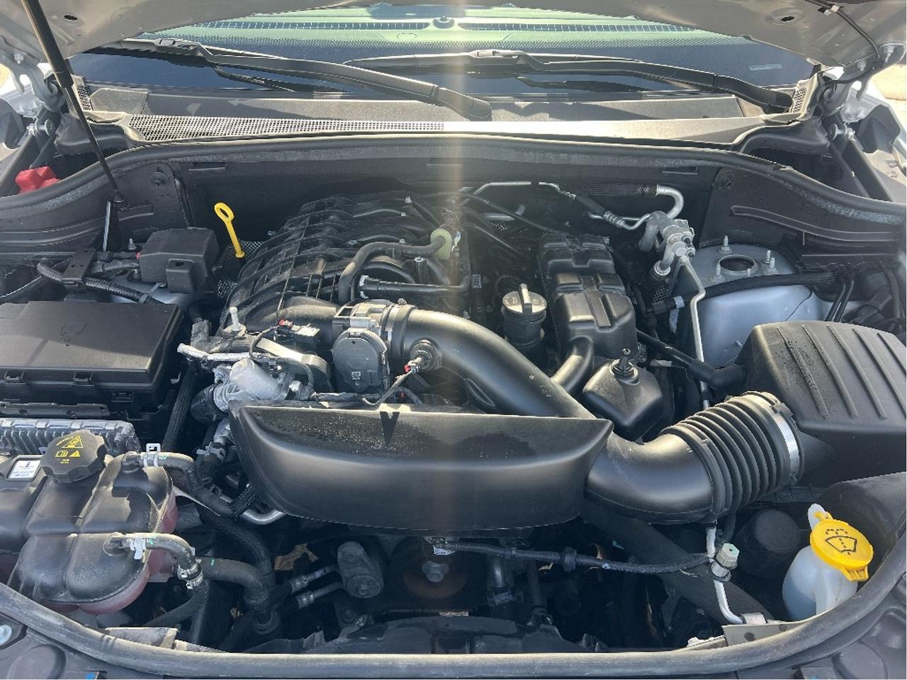 2023 Dodge Durango SXT Plus AWD Blacktop *TOW *SUN *7-PASS *LOW KMS Photo