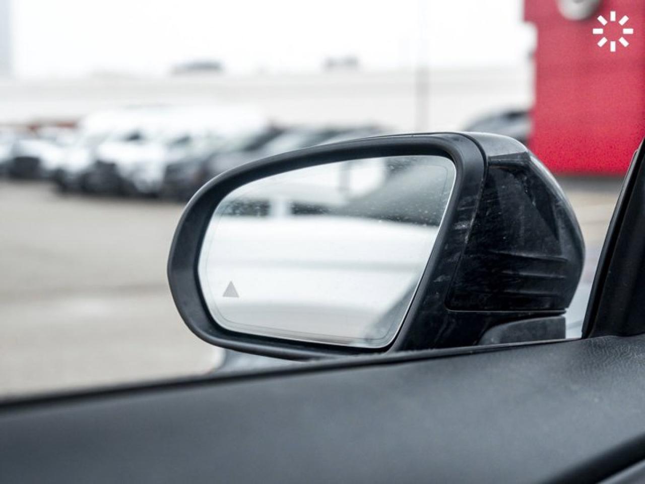 2020 Mercedes-Benz C-Class C 300 Sunroof AMG Package Navi Blind Spot Assist Photo