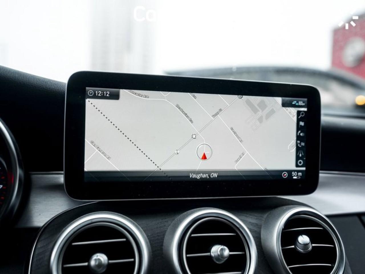 2020 Mercedes-Benz C-Class C 300 Sunroof AMG Package Navi Blind Spot Assist Photo