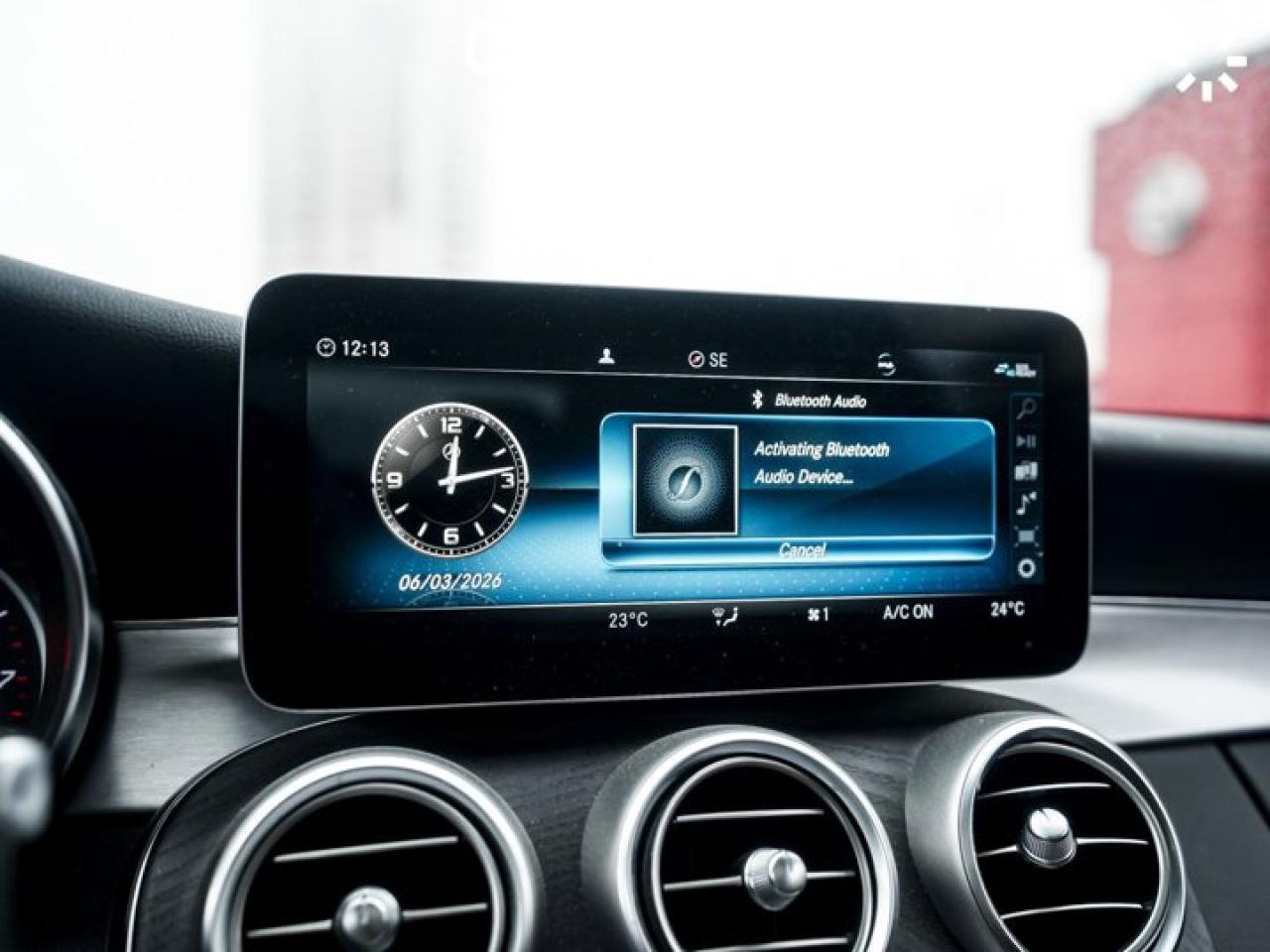 2020 Mercedes-Benz C-Class C 300 Sunroof AMG Package Navi Blind Spot Assist Photo