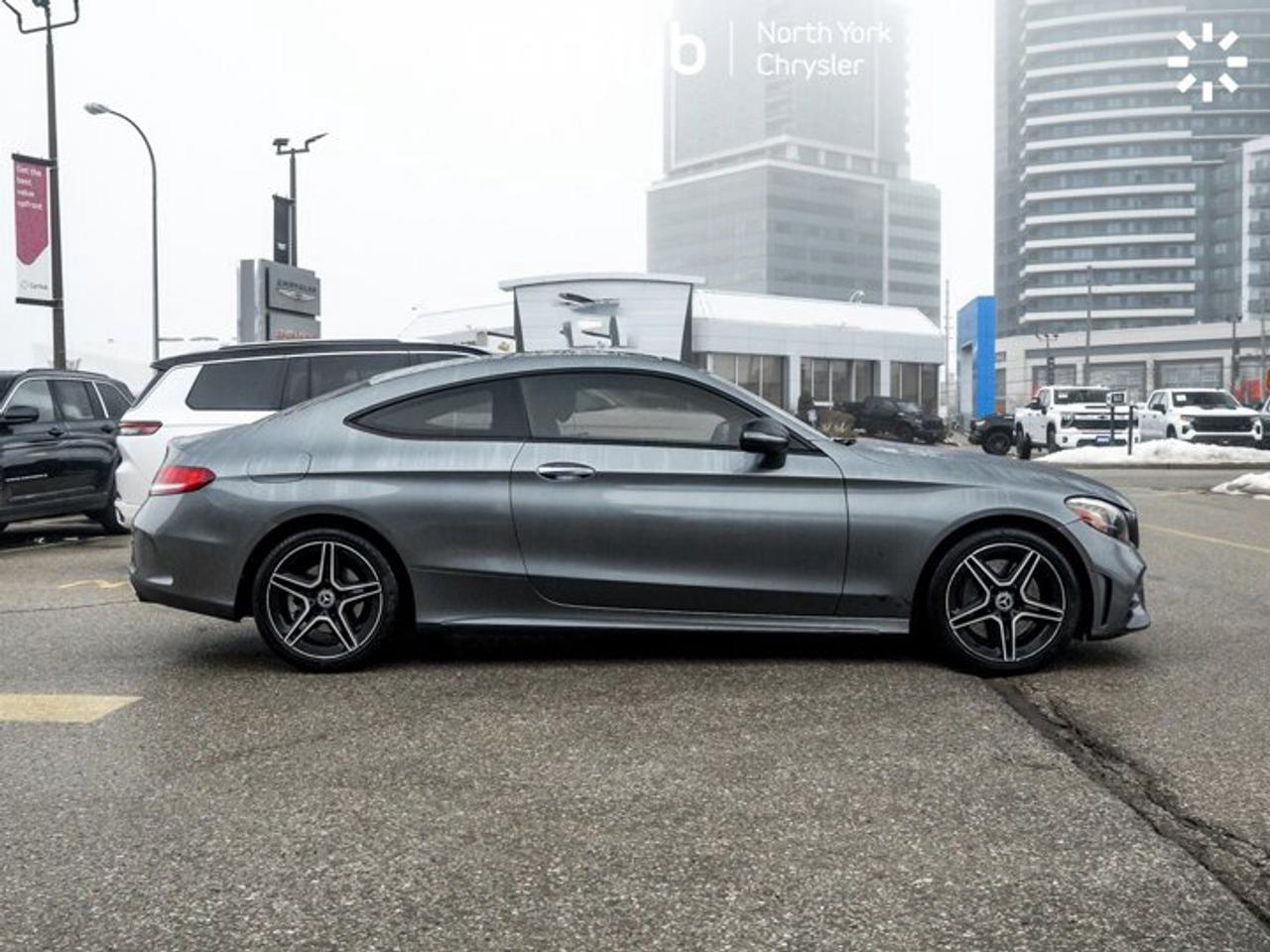 2020 Mercedes-Benz C-Class C 300 Sunroof AMG Package Navi Blind Spot Assist Photo