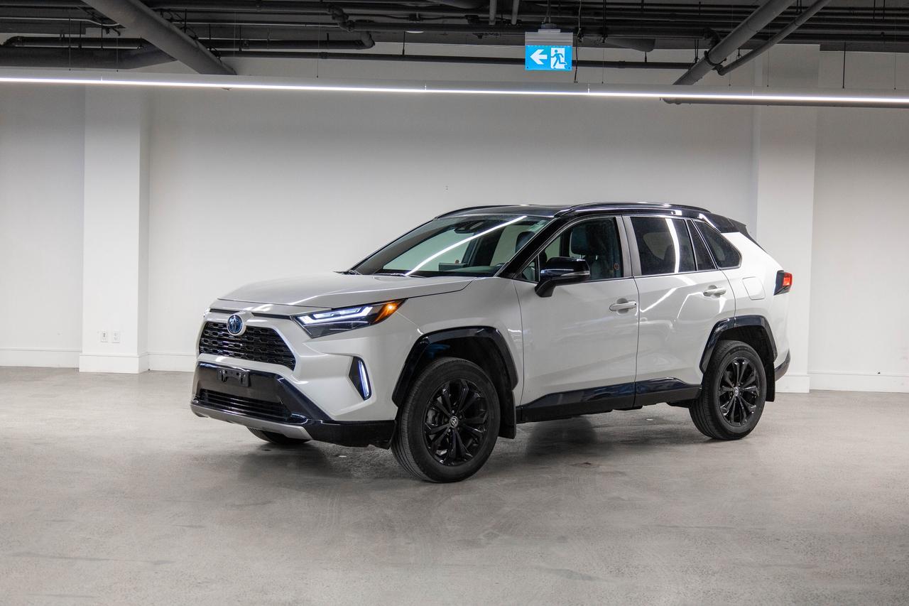 2022 Toyota RAV4 Hybrid XSE Fuel Sipper Safety Certified Welcome Trades Photo0