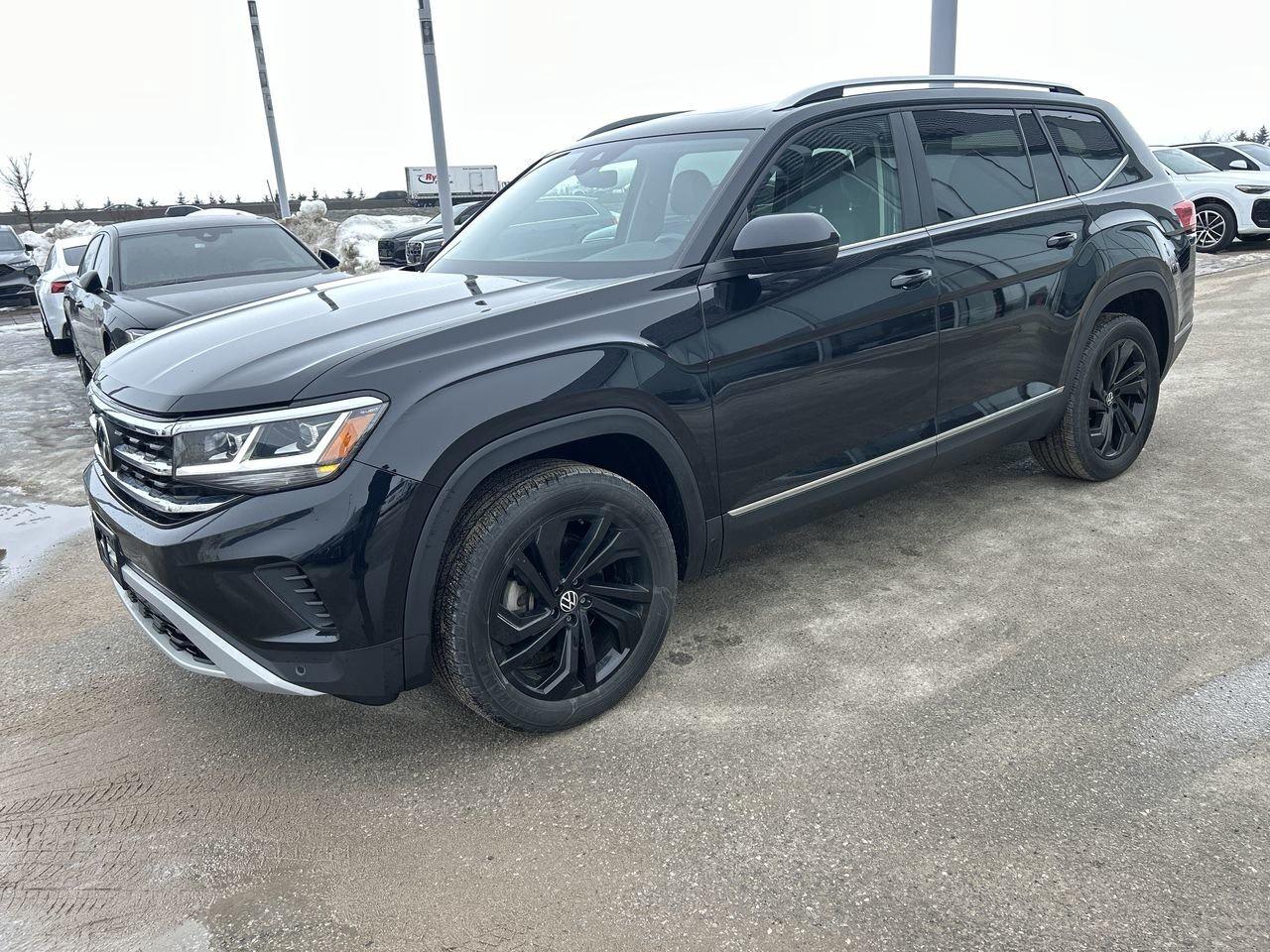 2022 Volkswagen Atlas Highline 3.6L   Low Km's   Accident-Free Photo