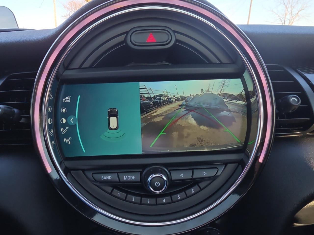 2016 MINI Cooper S * NO ACCIDENTS / HUD / HK SOUND / NAVI / CAMERA Photo