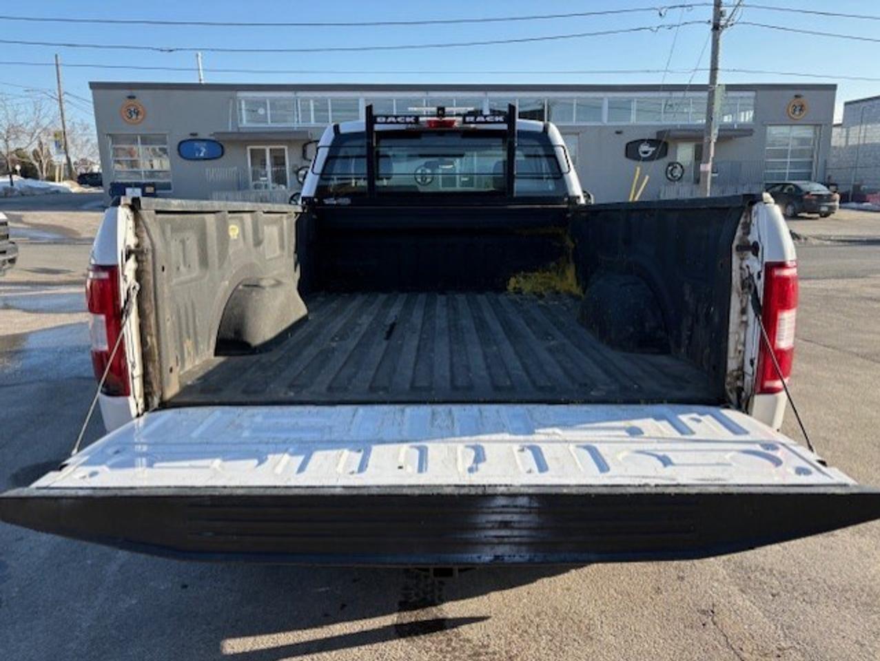 2018 Ford F-150 XL 4WD REGULAR CAB 8' LONG BOX-1 OWNER-CERTIFIED! Photo4