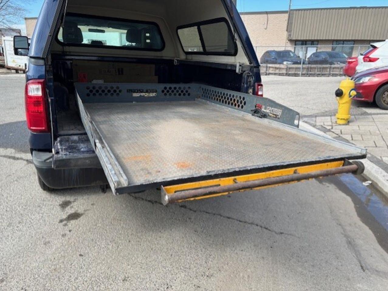 2012 Ford F-250 4WD SUPER CAB-SHORT BOX-CAP-CARGO SLIDE-CERTIFIED Photo