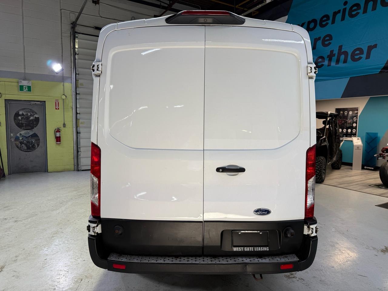 2019 Ford Transit Cargo Van T-350 148 MEDIUM ROOF  SHELVING   DIVIDER   NO ACC Photo4