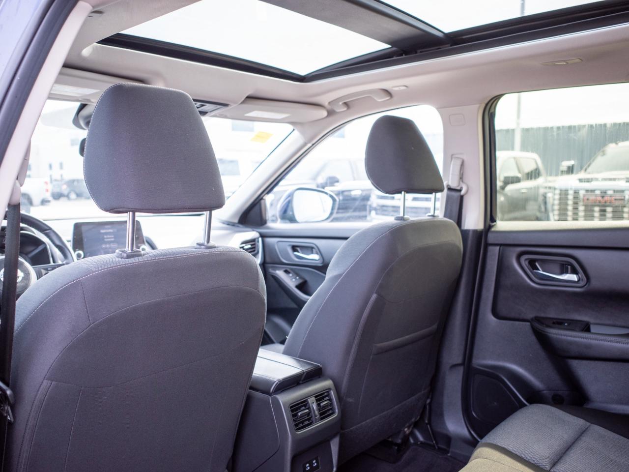 2024 Nissan Rogue SV - Moonroof   WiFi Hotspot Photo