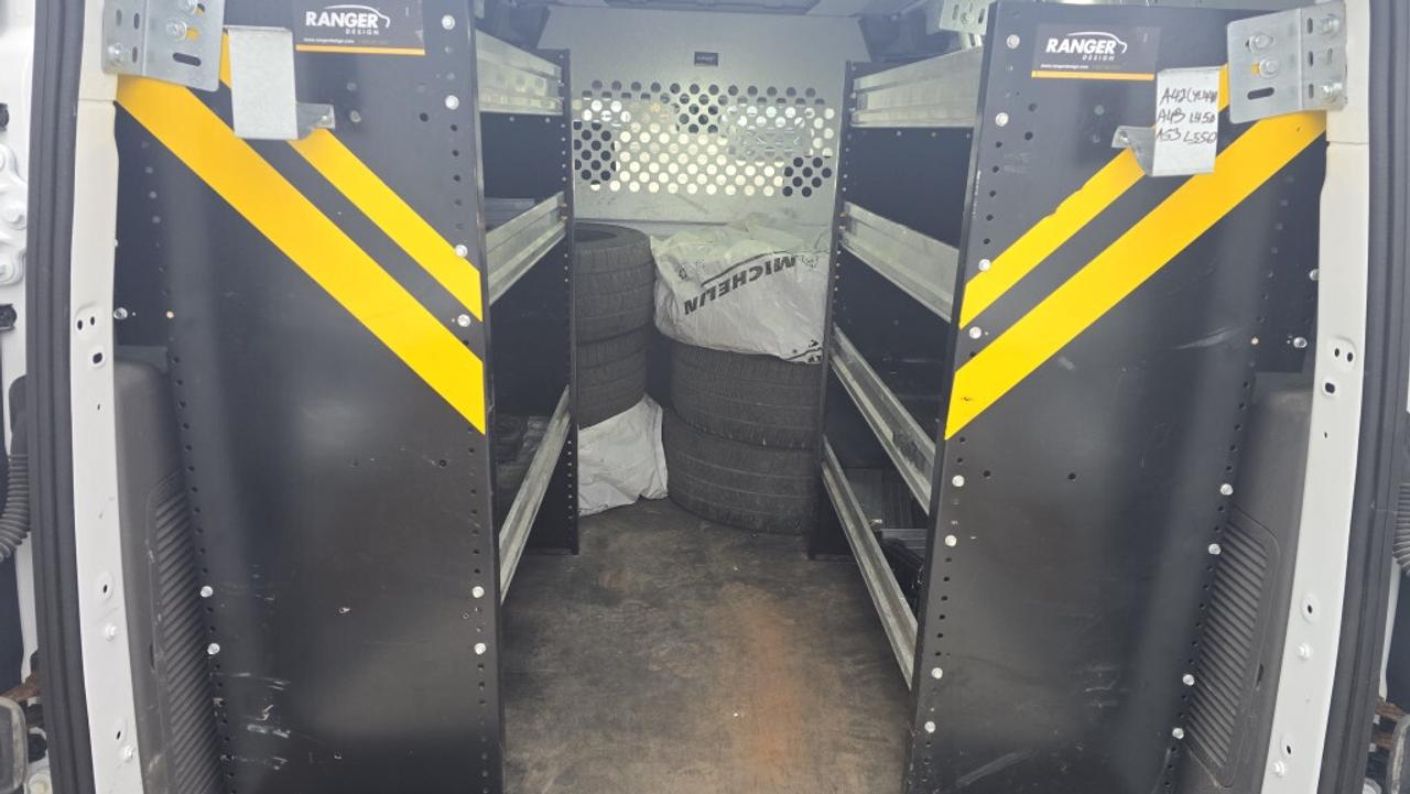 2023 Ford Transit Connect XLT - 2.0L Gas - Shelves - Cruise/BlindSpot/Camera Photo