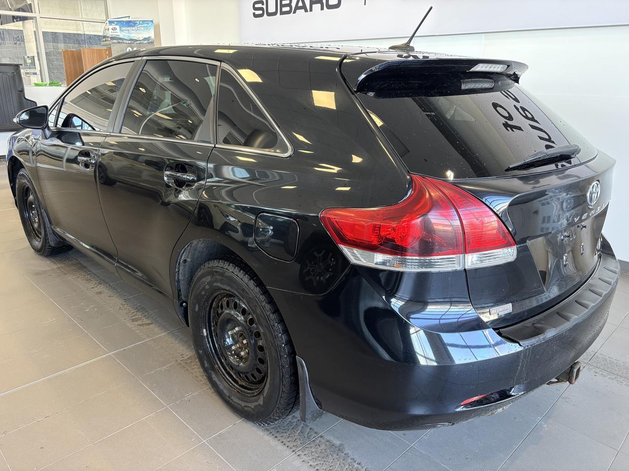 2016 Toyota Venza XLE   AWD   NAVI   2 SETS OF RIMS/TIRES  SOLD ASIS Photo4