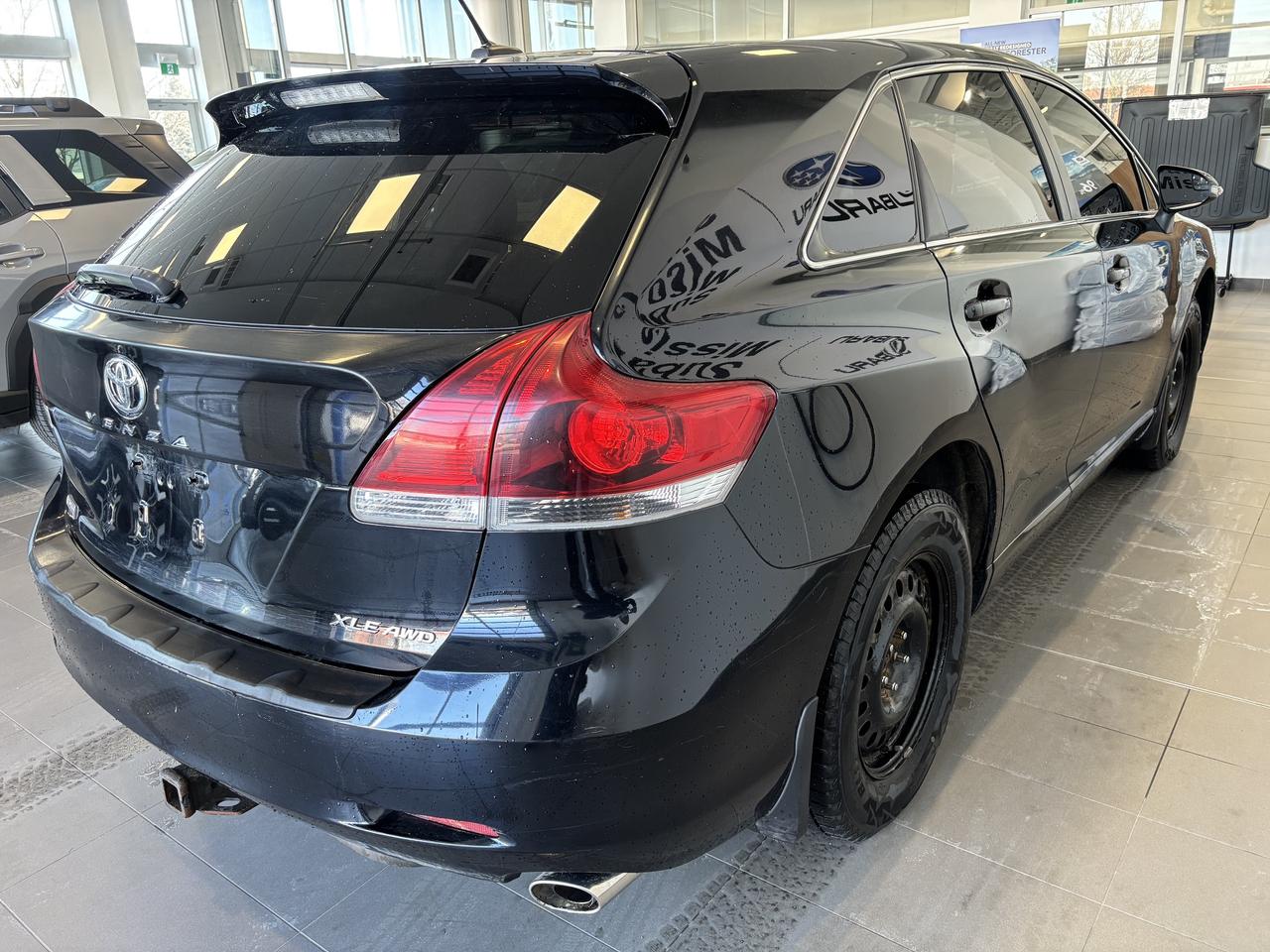 2016 Toyota Venza XLE   AWD   NAVI   2 SETS OF RIMS/TIRES  SOLD ASIS Photo