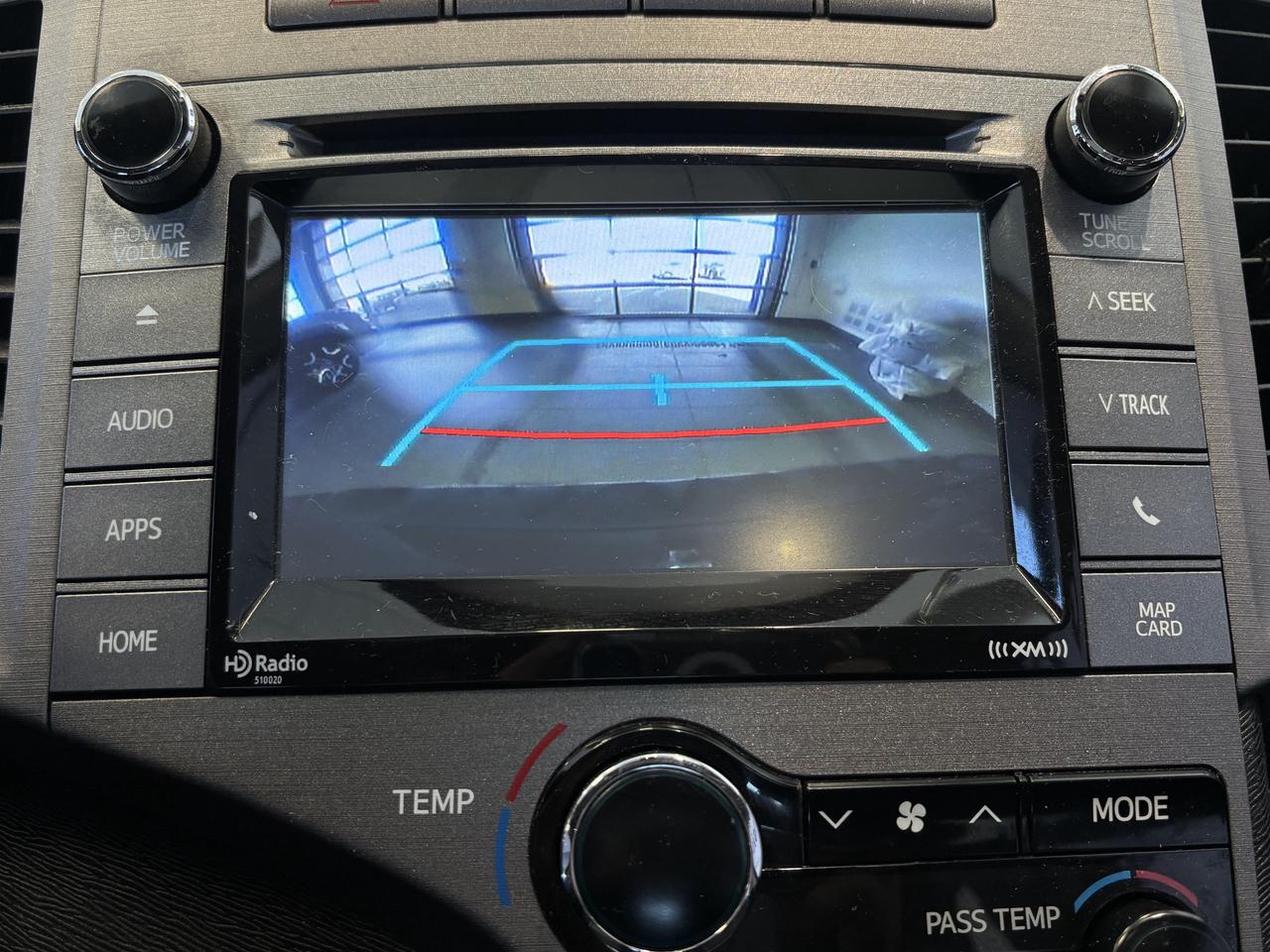 2016 Toyota Venza XLE   AWD   NAVI   2 SETS OF RIMS/TIRES  SOLD ASIS Photo