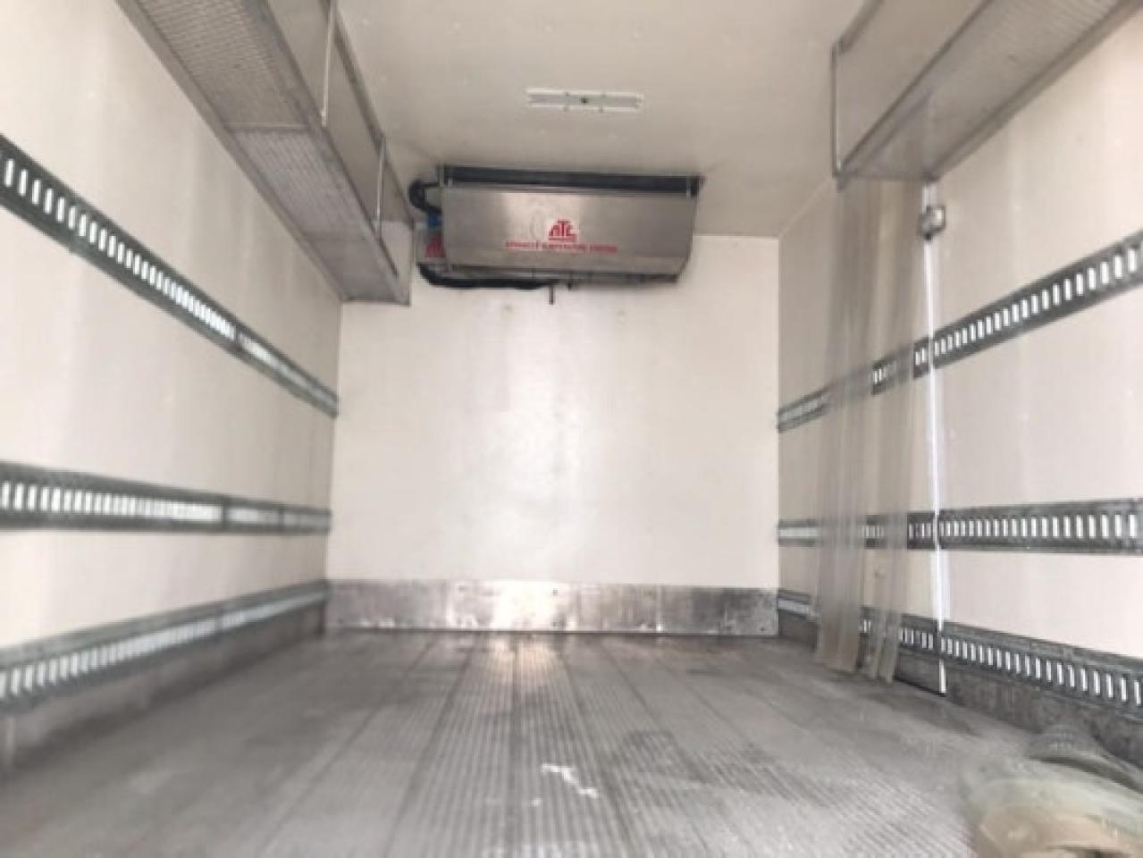 2018 Ford F-550 F-550 - ATC Mid Temp Reefer + Standby - Gasoline Photo