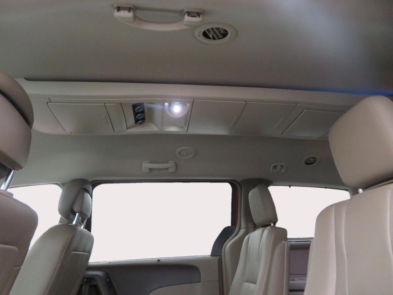 2015 Chrysler Town & Country 4dr Wgn Touring w/Leather Photo