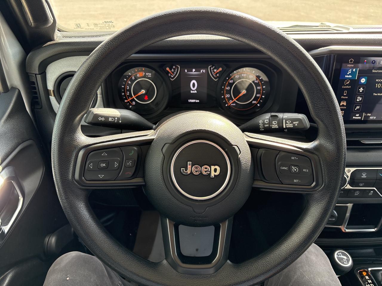 2024 Jeep Wrangler SPORT Photo