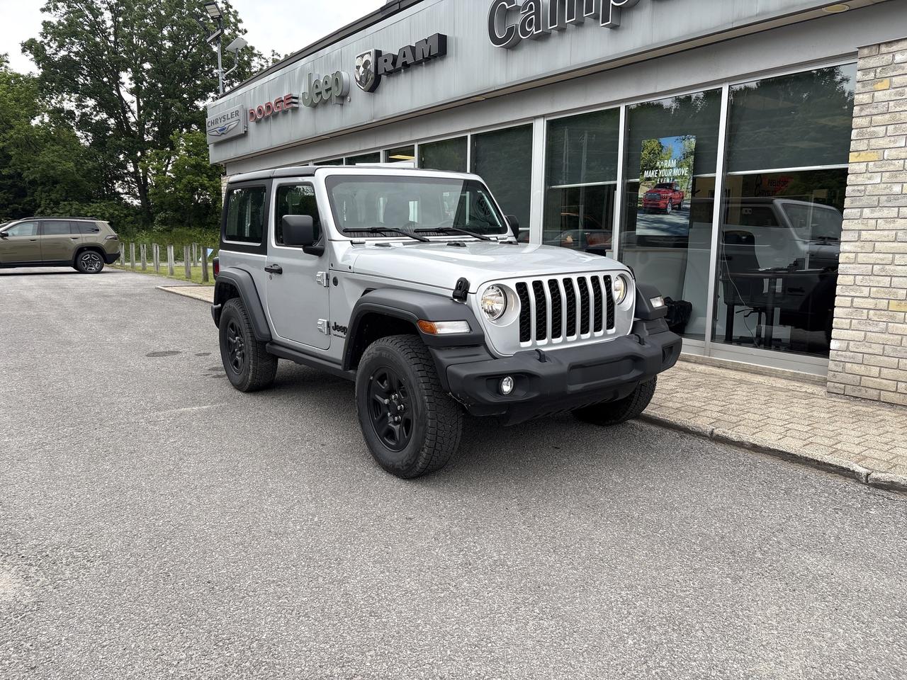 2024 Jeep Wrangler SPORT Photo