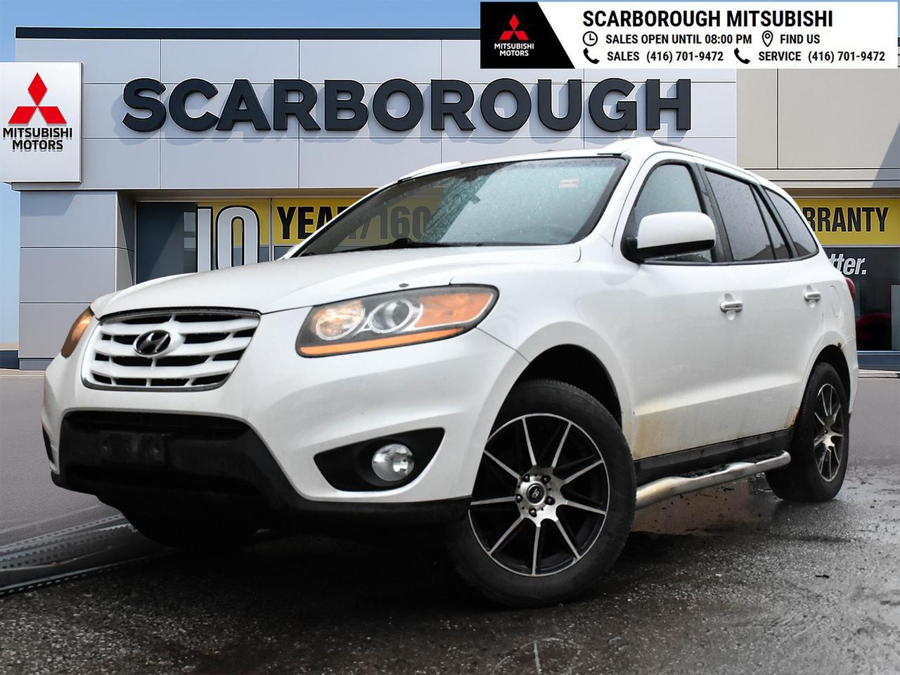 2011 Hyundai Santa Fe Being sold as is Photo