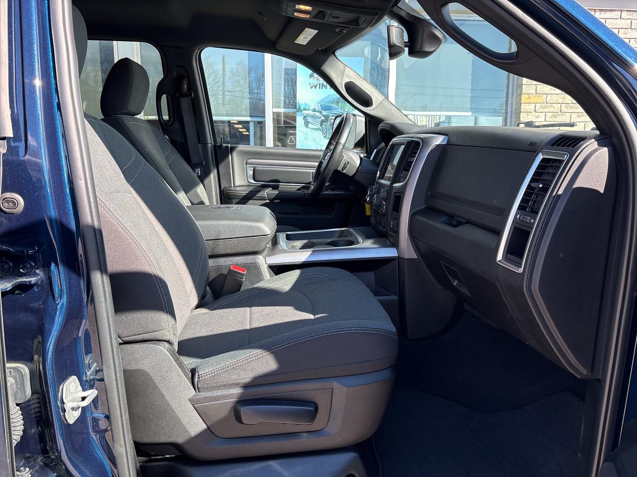 2023 RAM 1500 Classic WARLOCK Photo
