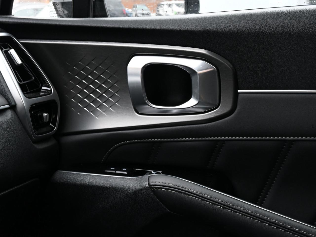 2021 Kia Sorento SX Photo