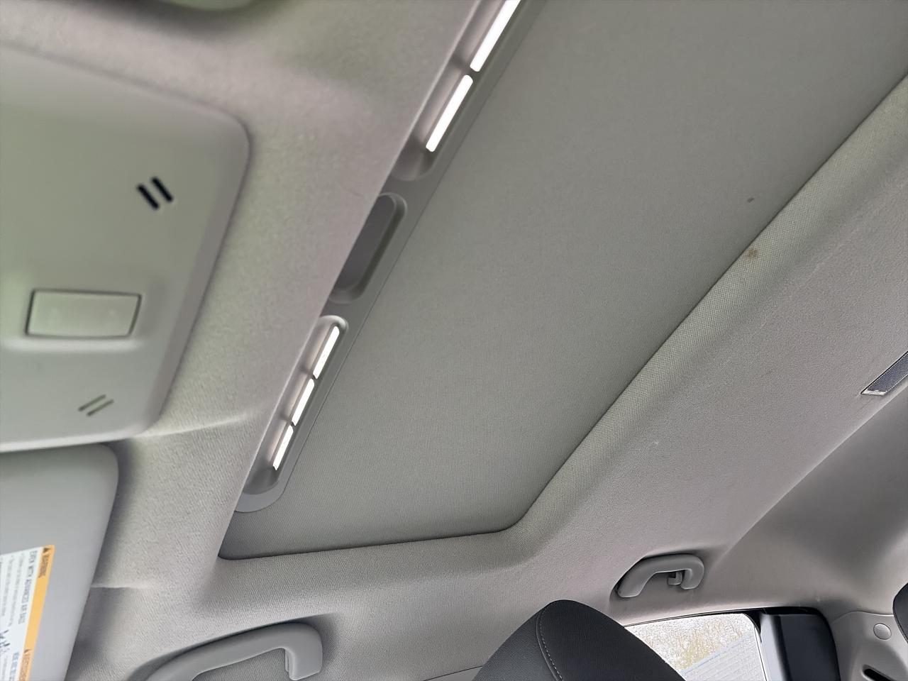 2016 Chevrolet Sonic LT-SUNROOF-CLEAN CARFAX-DRIVES EXCELLENT Photo