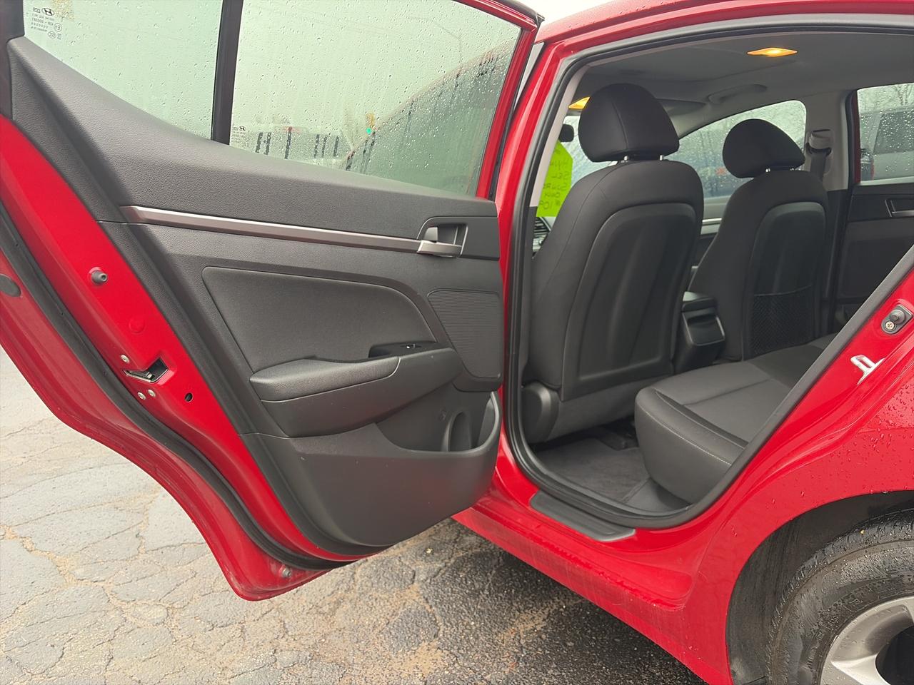 2018 Hyundai Elantra GL-SE-SUNROOF-LOW KM-CLEAN! Photo