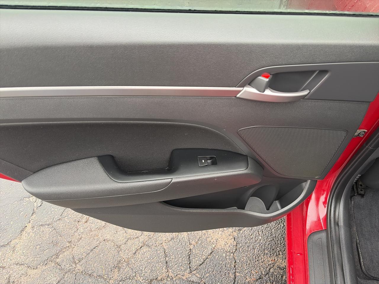 2018 Hyundai Elantra GL-SE-SUNROOF-LOW KM-CLEAN! Photo