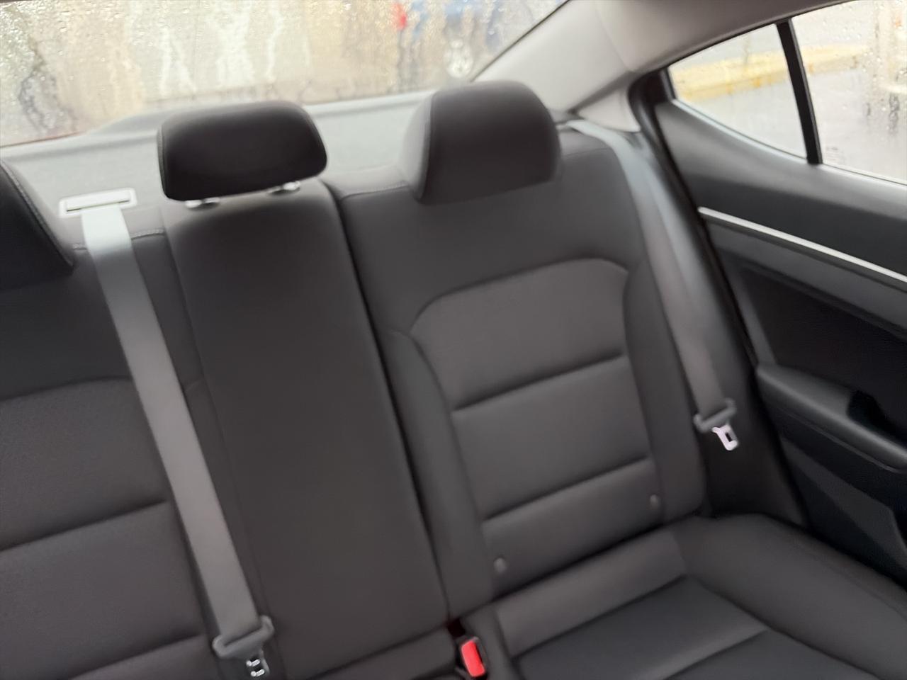 2018 Hyundai Elantra GL-SE-SUNROOF-LOW KM-CLEAN! Photo