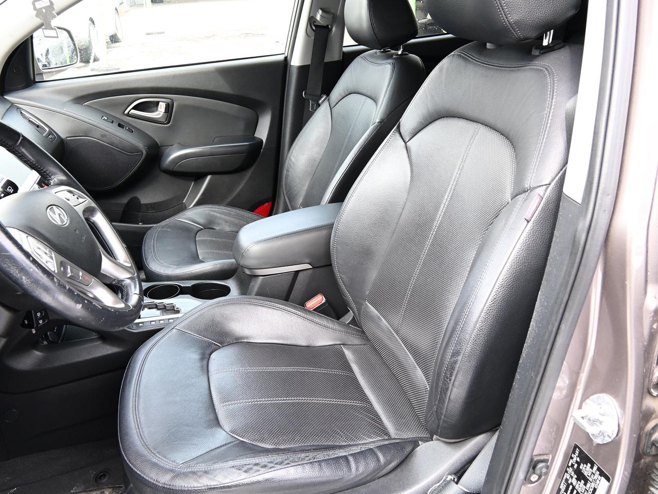 2011 Hyundai Tucson Limited w/Nav Photo