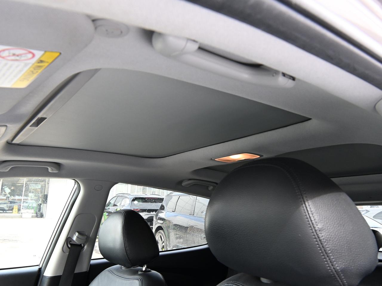 2011 Hyundai Tucson Limited w/Nav Photo