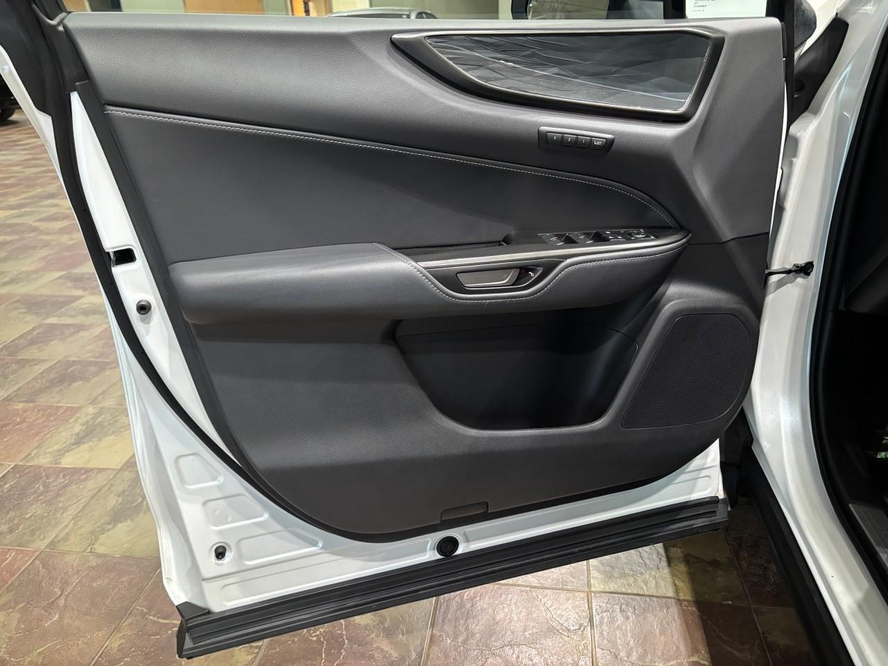 2024 Lexus NX 350h  Photo