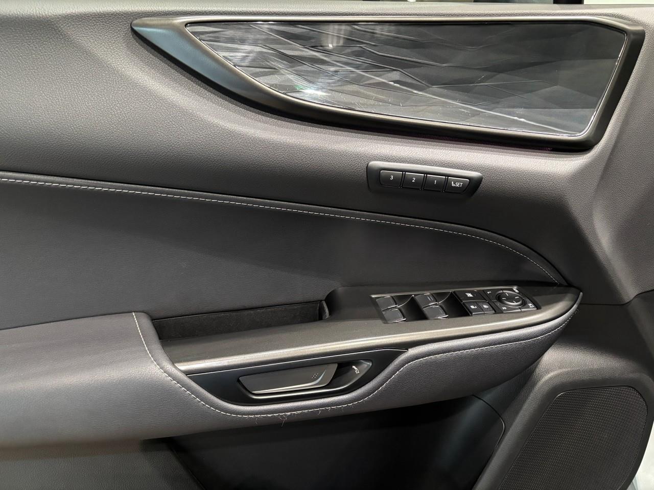 2024 Lexus NX 350h  Photo