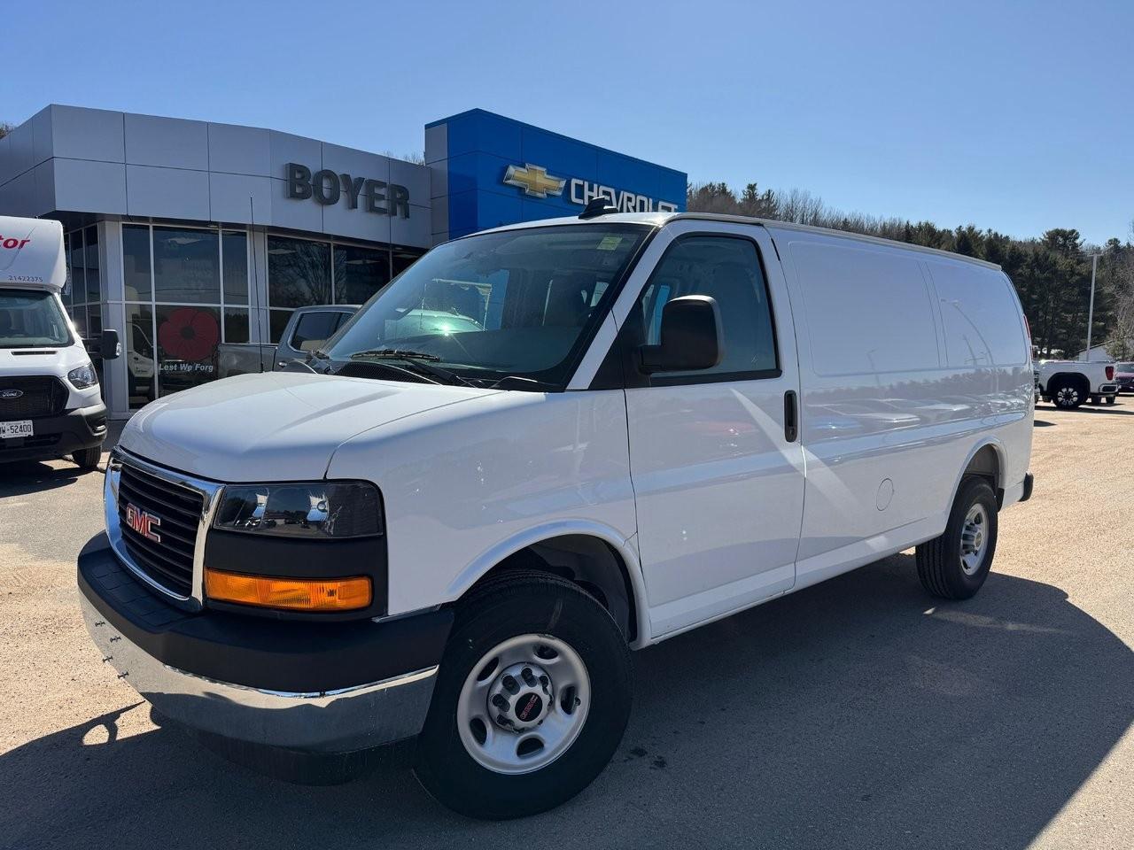 2025 GMC Savana Cargo Van 2500 Regular Wheelbase Rear-Wheel Drive Photo0